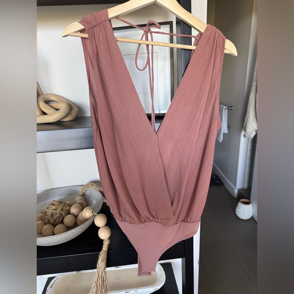 BCBGeneration Dusty Rose Pleated Top